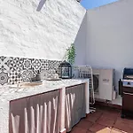 Seaside 3 Bedroom Townhouse In San Pedro Close To The With Private Garden マルベーリャ