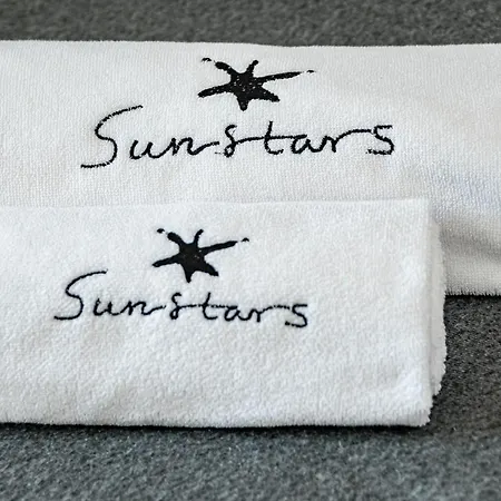 Будинок відпочинку Seaside 3 Bedroom Townhouse In San Pedro Close To The With Private Garden *