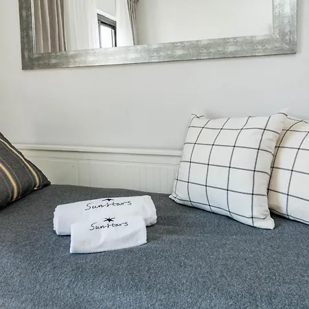 Seaside 3 Bedroom Townhouse In San Pedro Close To The With Private Garden *