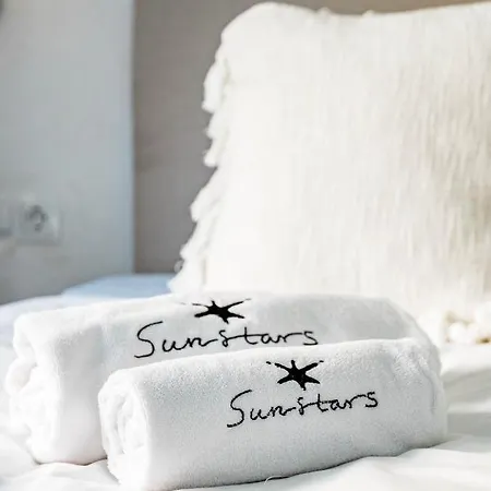 Seaside 3 Bedroom Townhouse In San Pedro Close To The With Private Garden *