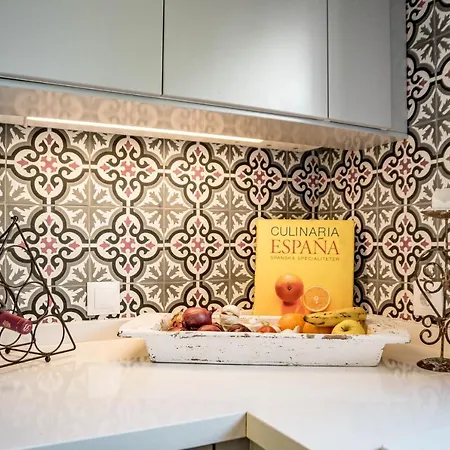 Seaside 3 Bedroom Townhouse In San Pedro Close To The With Private Garden