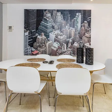 Tatil Evi Seaside 3 Bedroom Townhouse In San Pedro Close To The With Private Garden Marbella