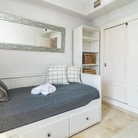 Ferienhaus Seaside 3 Bedroom Townhouse In San Pedro Close To The With Private Garden Marbella