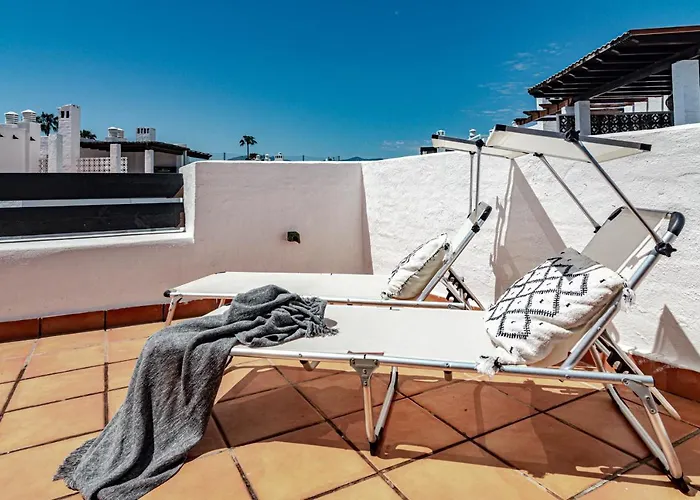 Feriehus Seaside 3 Bedroom Townhouse In San Pedro Close To The With Private Garden