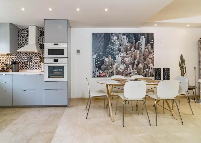 Feriehus Seaside 3 Bedroom Townhouse In San Pedro Close To The With Private Garden *