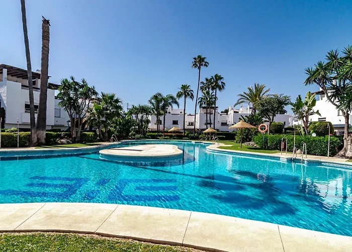 Seaside 3 Bedroom Townhouse In San Pedro Close To The With Private Garden Feriehus Marbella