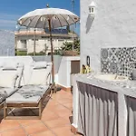 Seaside 3 Bedroom Townhouse In San Pedro Close To The With Private Garden