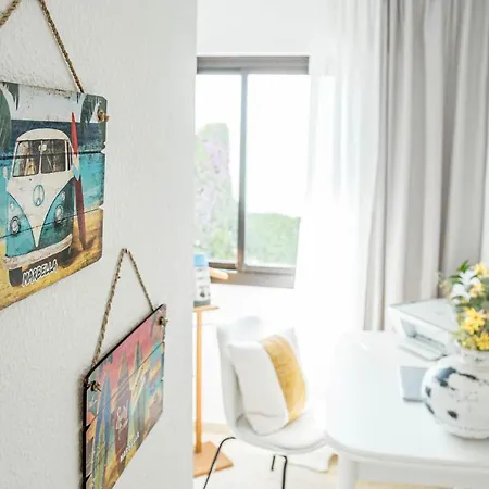 Seaside 3 Bedroom Townhouse In San Pedro Close To The With Private Garden 펜션 *