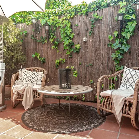 Σπίτι διακοπών Seaside 3 Bedroom Townhouse In San Pedro Close To The With Private Garden *