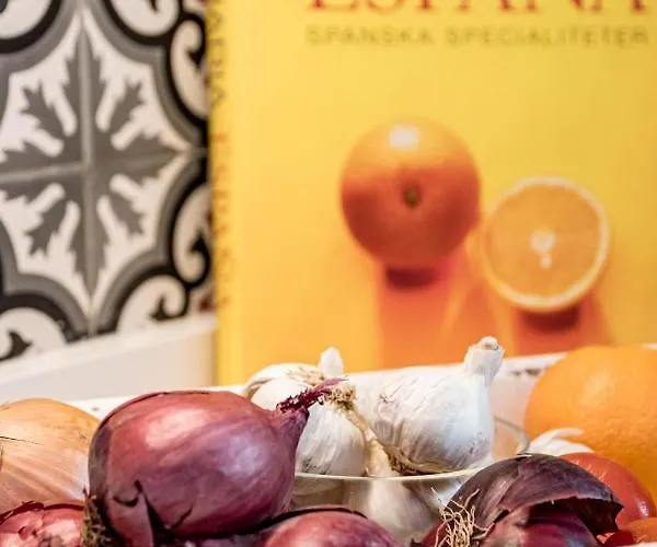 Seaside 3 Bedroom Townhouse In San Pedro Close To The With Private Garden *