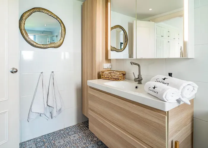 Casa de Férias Seaside 3 Bedroom Townhouse In San Pedro Close To The With Private Garden Marbella