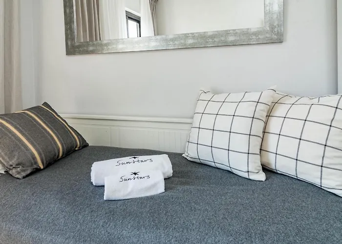 Seaside 3 Bedroom Townhouse In San Pedro Close To The With Private Garden *