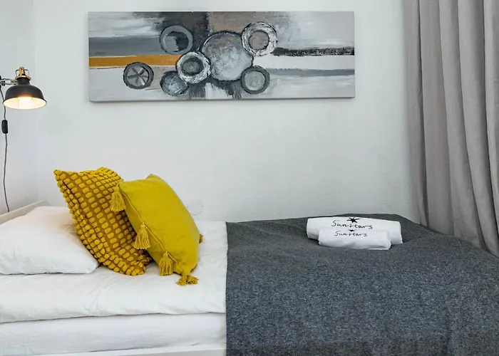 Seaside 3 Bedroom Townhouse In San Pedro Close To The With Private Garden Casa de Férias *